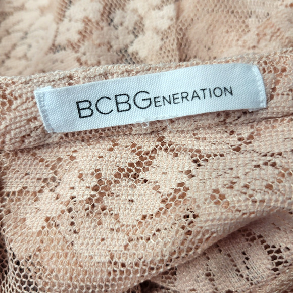BCBGeneration Lace Top Womens Small Rose Smoke Pink Vented Back Short Sleeves - Picture 6 of 14